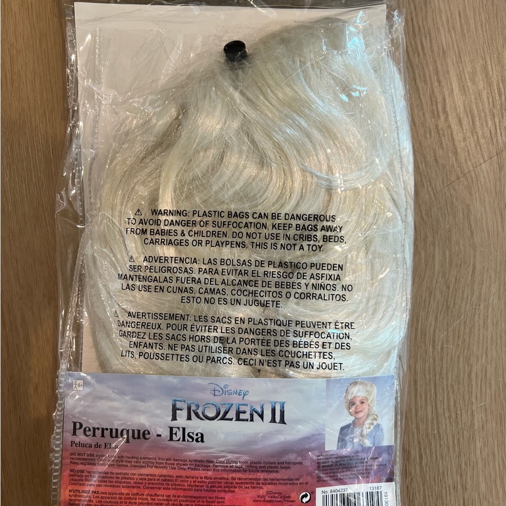 Disney Frozen II Elsa Wig - Picture 2 of 2